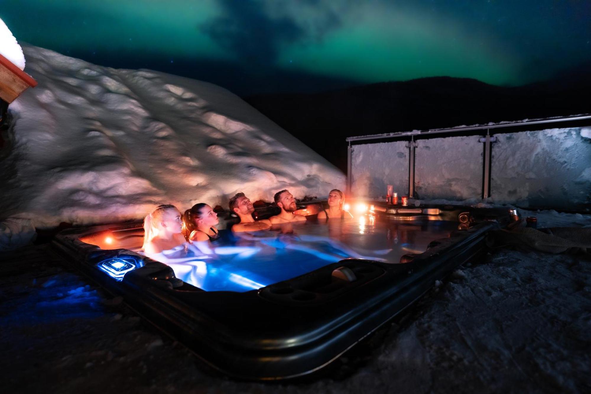 Reisa Lodge Storslett Ngoại thất bức ảnh