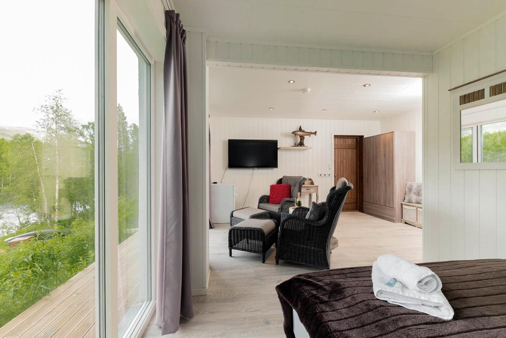 Reisa Lodge Storslett Phòng bức ảnh